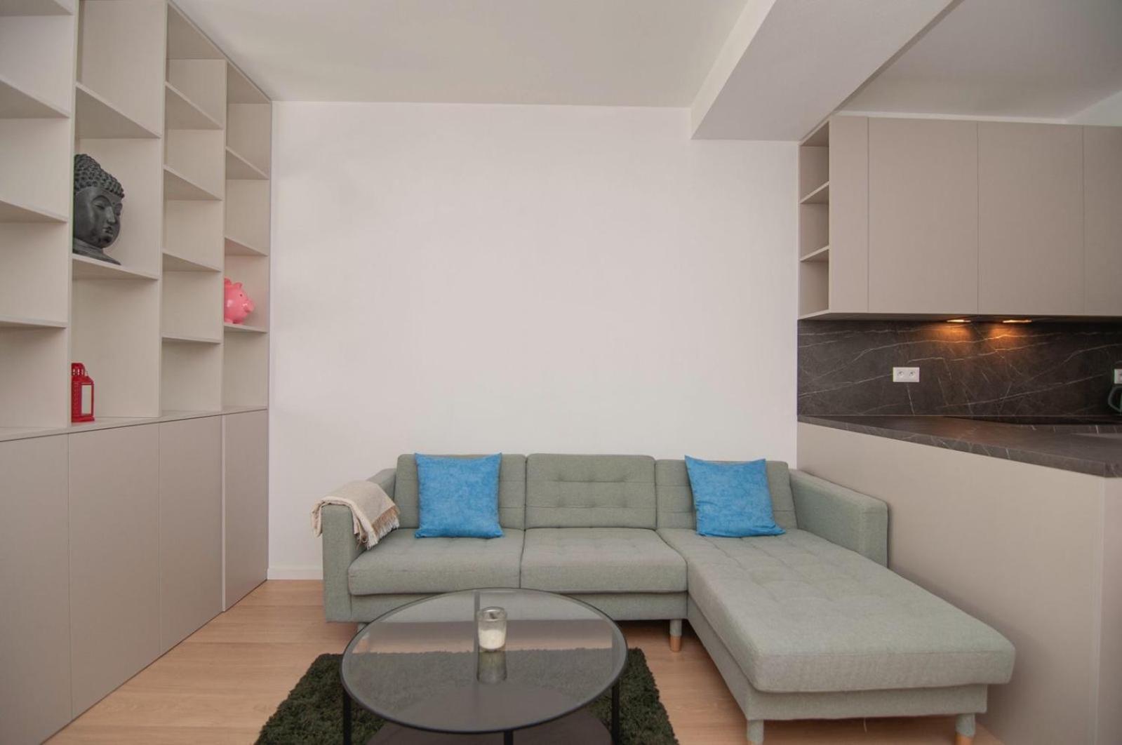 Beautiful Apartment In The City Center Bratislava Exteriör bild